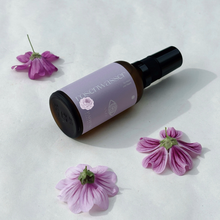 Lade das Bild in den Galerie-Viewer, 100% naturreines Rosenwasser für Haut und Haare (ohne Alkohol)