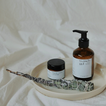 Lade das Bild in den Galerie-Viewer, Waschgel und Hautcreme mit Räucherbündel