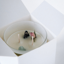 Lade das Bild in den Galerie-Viewer, Kerze für dein weibliches Wohlbefinden
